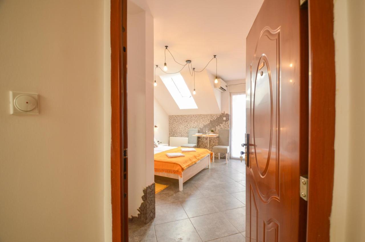 Misha Studio - Cozy Place To Stay In Νόβι Σαντ Εξωτερικό φωτογραφία